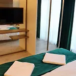 Musk Hotel