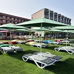 Hotel Club Nina