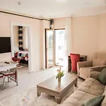Nazar Suite Apart