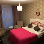 Marjinal Suite