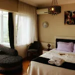 Sarah Suite
