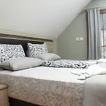 Golbasi Villa Apart