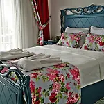 Cunda Pusula Otel