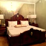 7Br Istanbul Zekeriyakoy Private Villa