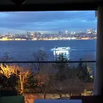 The Bosphorus Perch