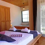 Villa Naila