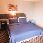 Airport Inn Hotel