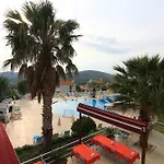 Daisy Garden Resort Hotel