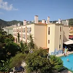 Grand Villa Sol Apart