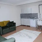 Palmiye Suit