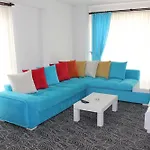 Live Suites