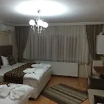 Black Bird Suit Otel