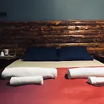 Zirkon Suit Hotel