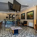 Maidos Suites