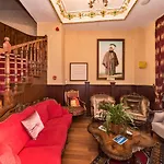 Beyaz Kosk Hotel