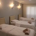 Heaven Golden Apartment