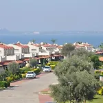 Apollonium Beach Flats&Villas