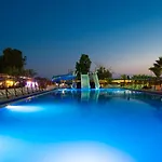 Corina Family Fun Club Hotel By Kispet Hm