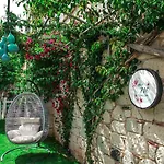 Alacati 716 Hotel