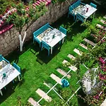 Alacati 716 Hotel