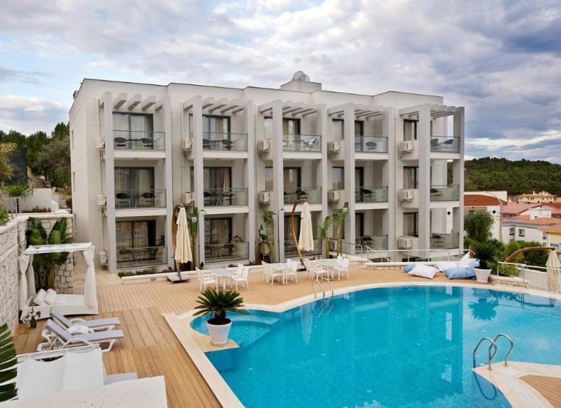 Captain Otel Çeşme