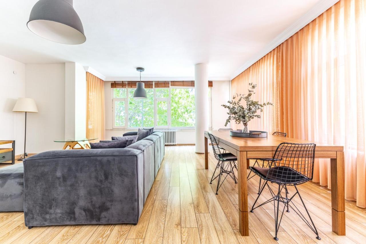Appartement Flat W Balcony 1 Min To Bagdat Avenue In Kadikoy