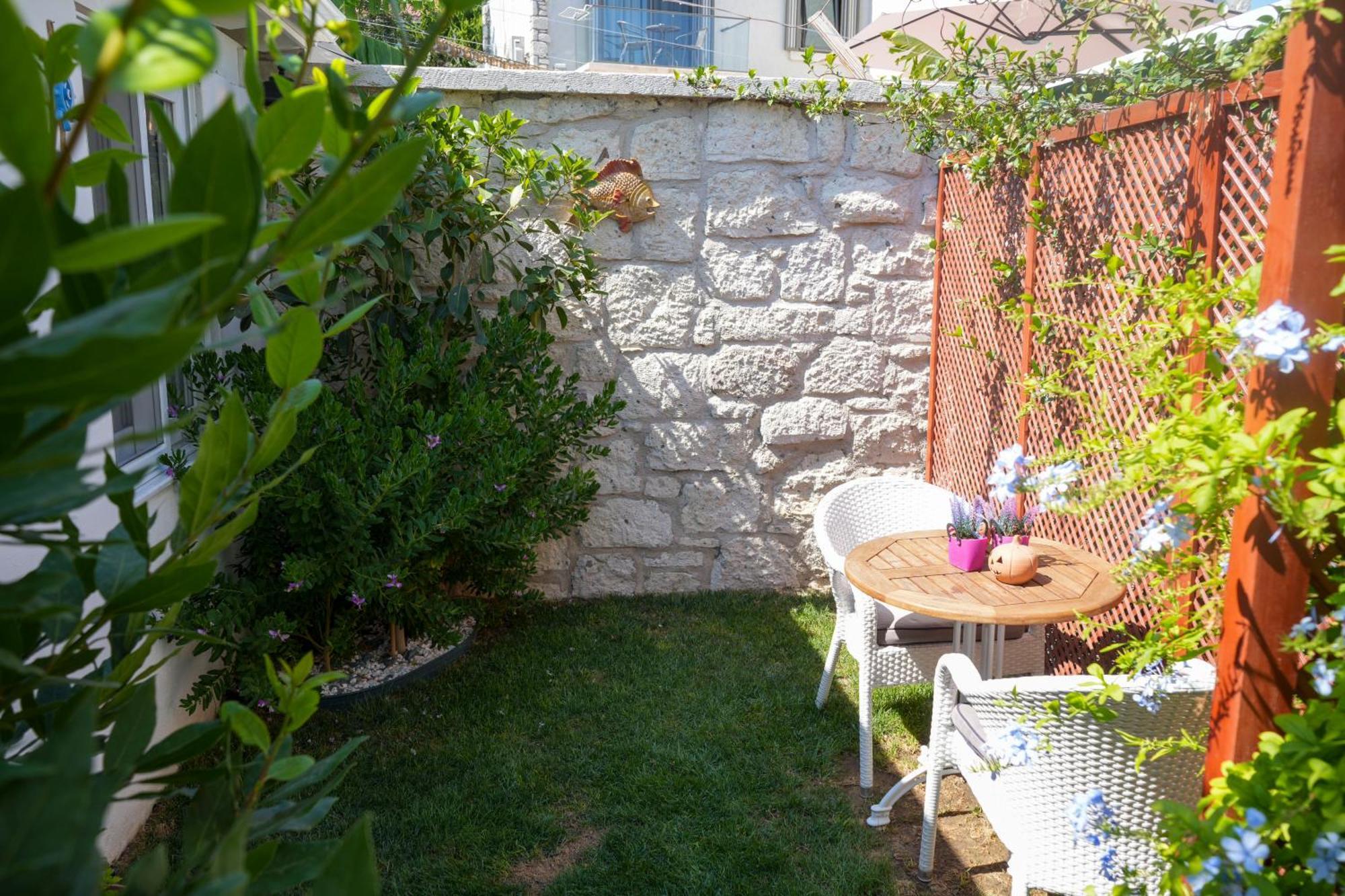 Hotel Muezeyyen Hanim Konagi