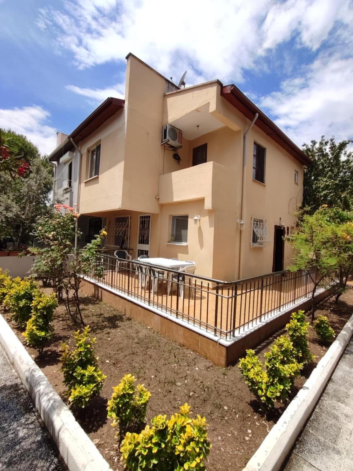 Sarimsakli Apartment