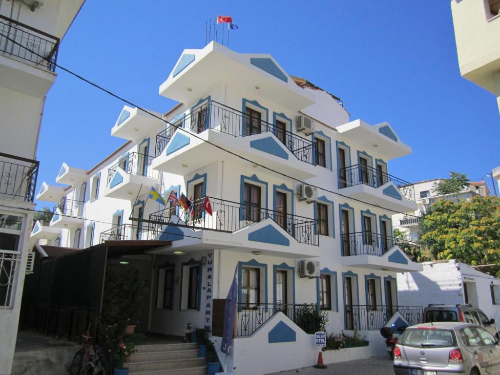 Vural Aparthotel Cesme