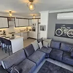 Villa Galaxy