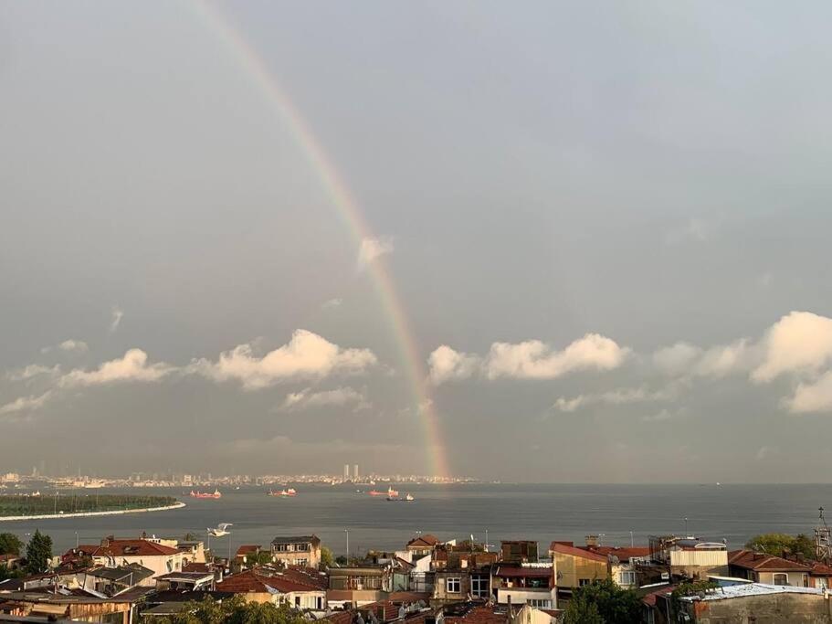 Daire Fabulous Sea View & Luxury In The Center *