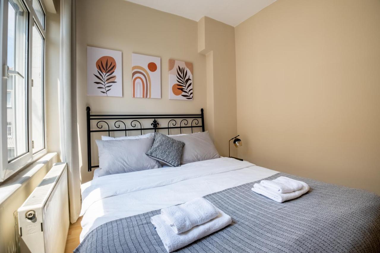 Appartamento Spacious 2 Bedroom With Panoramic Bosphorus View *