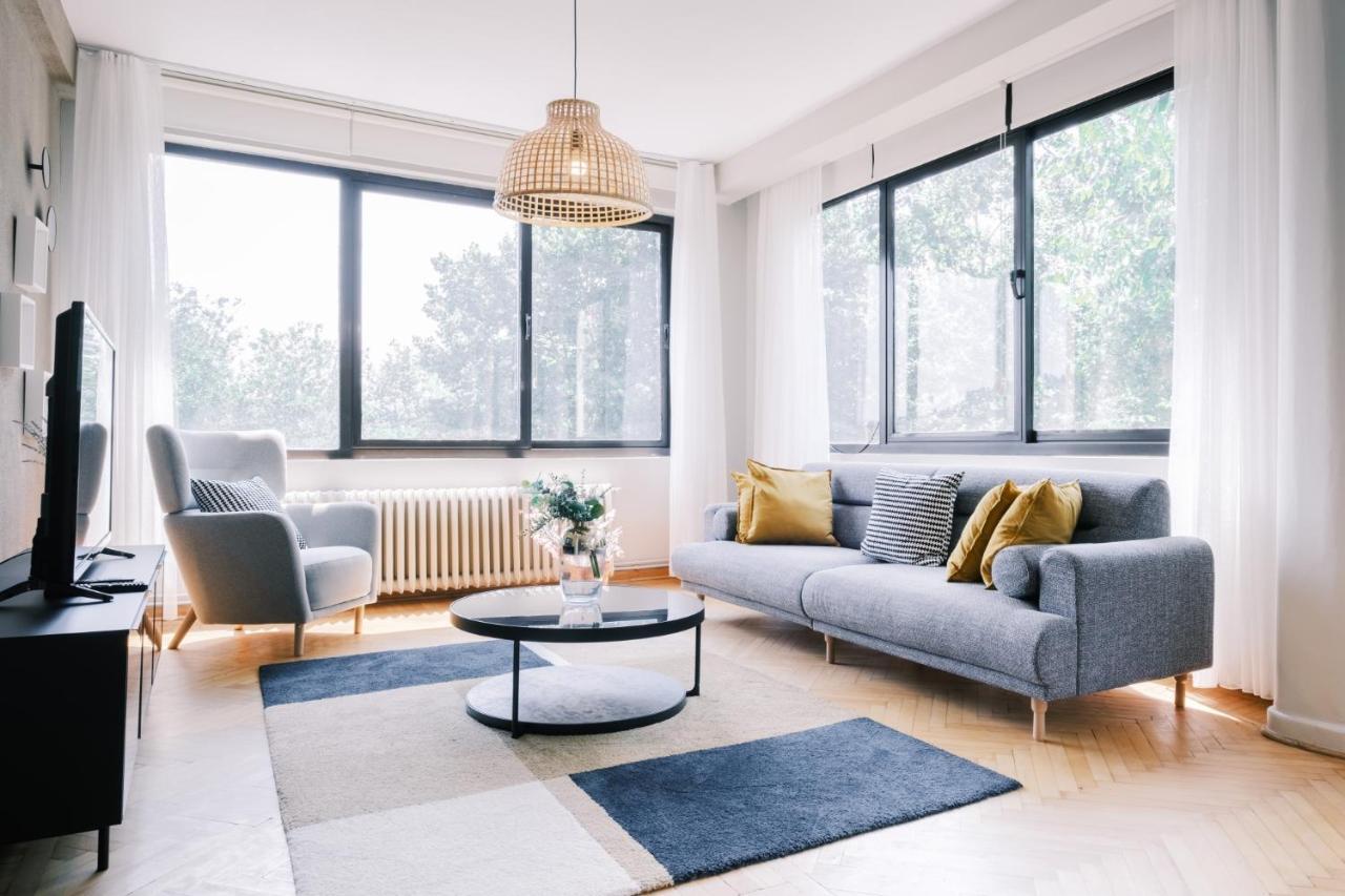 Modern Flat With Sea View In Bebek * Istambul