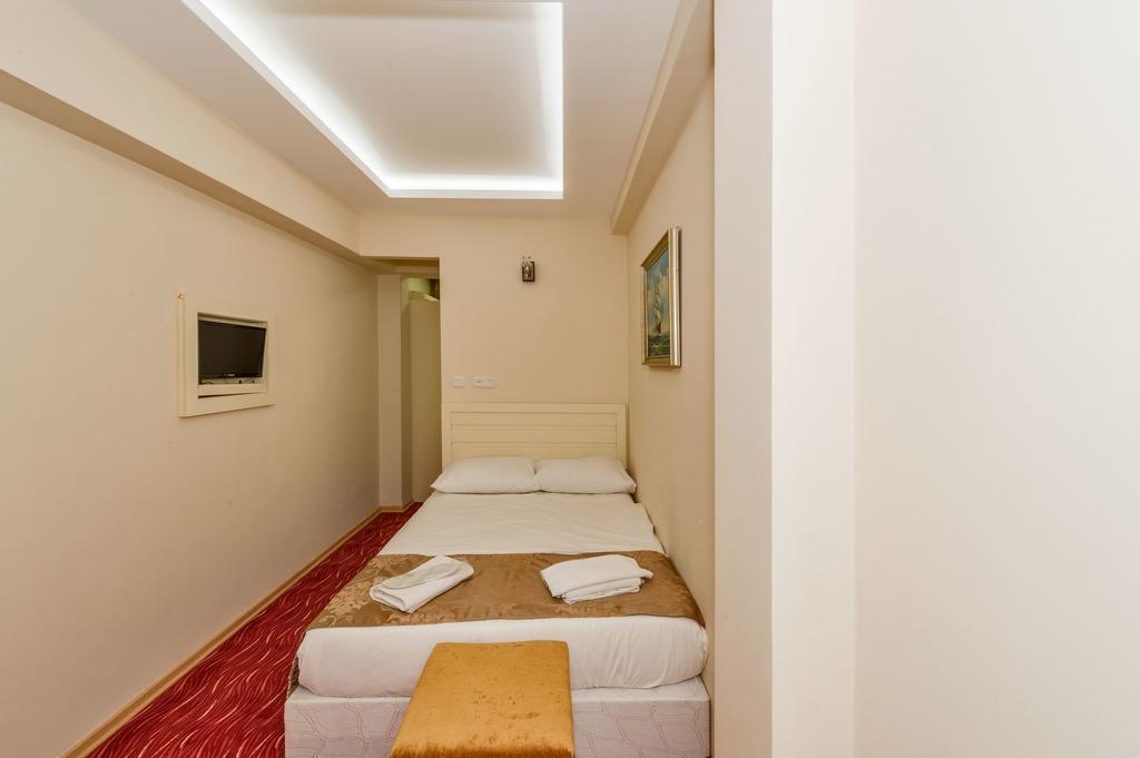 Maral Istambul