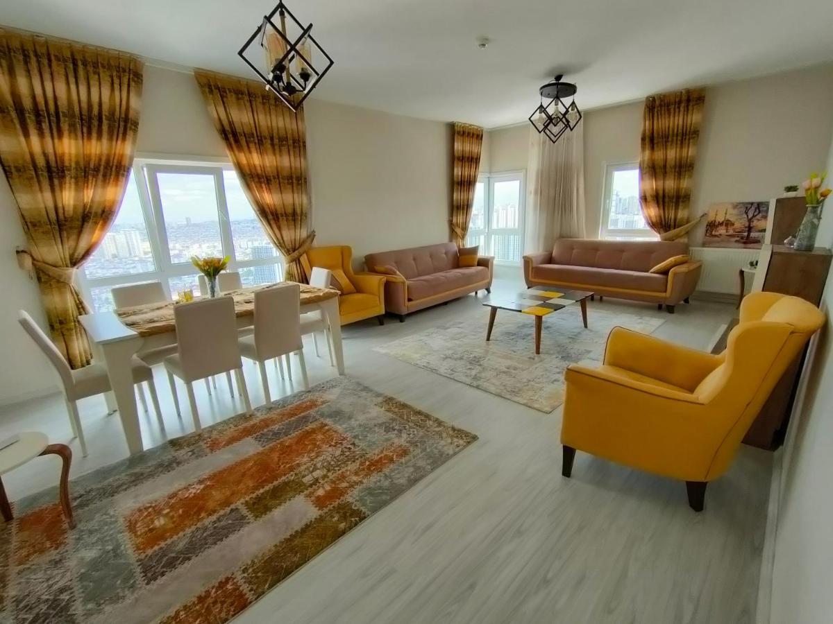 Apartment Open View Inside A Residential Complex Istanbul