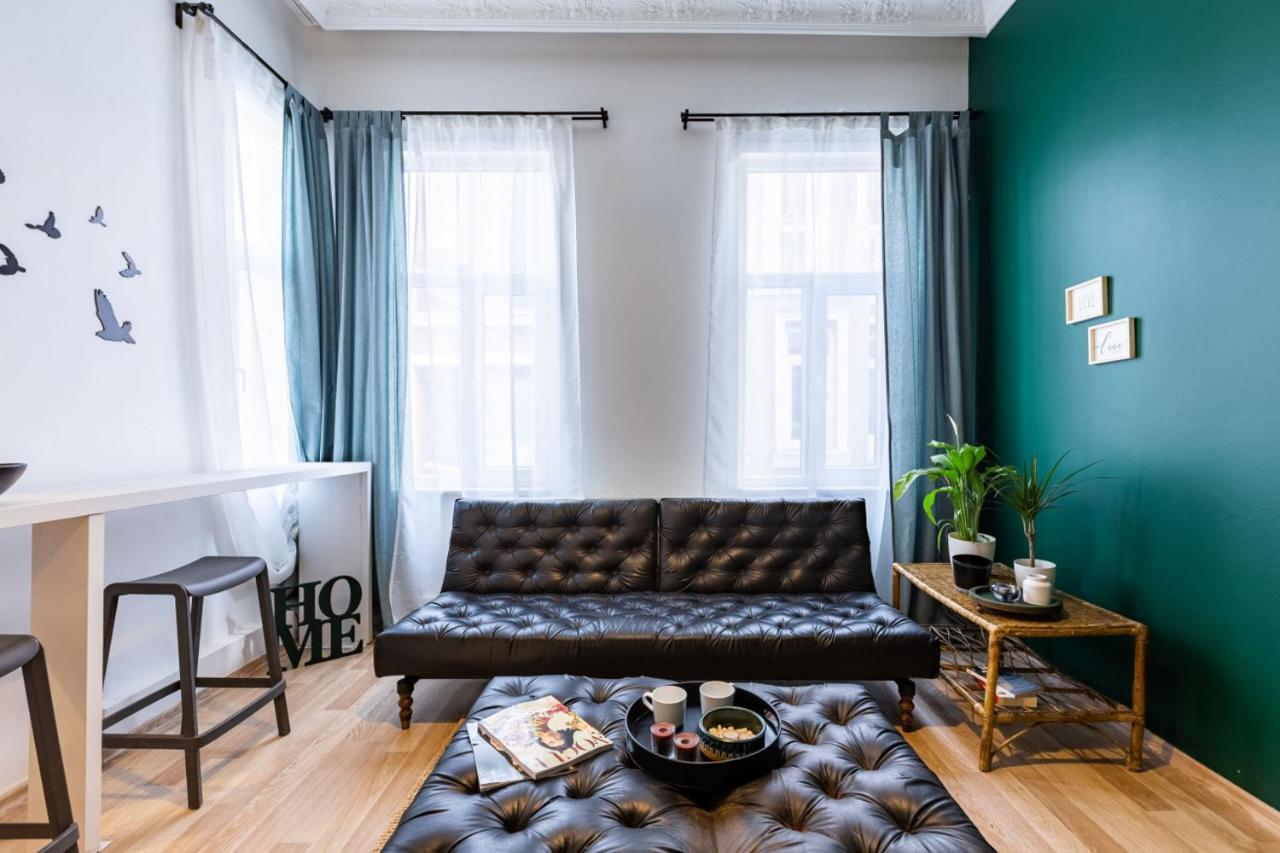 Stylish Flat 5 Min To Taksim Square In Beyoglu Daire