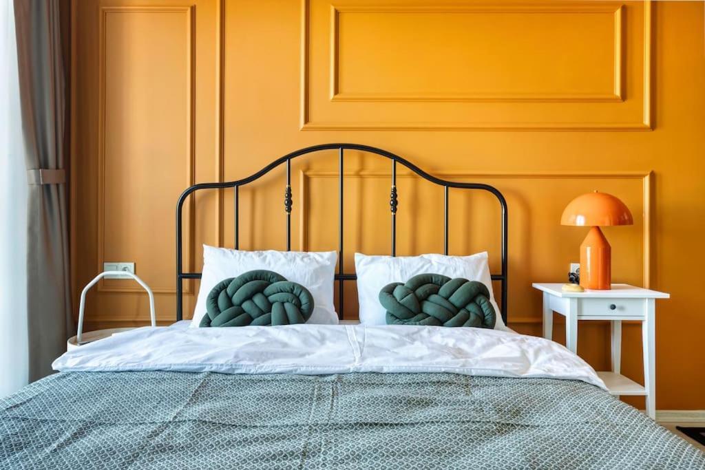 Scandinavian Style Artful In Estambul